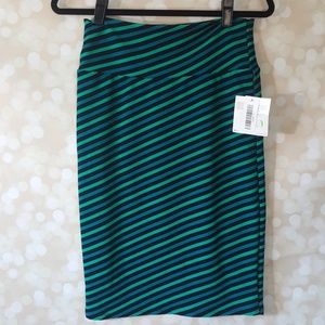 Bnwt Cassie pencil skirt lularoe SM